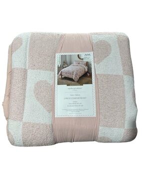 cupcakes & cashmere Blush Pink and White Heart Check Twin/Twin XL Comforter Set